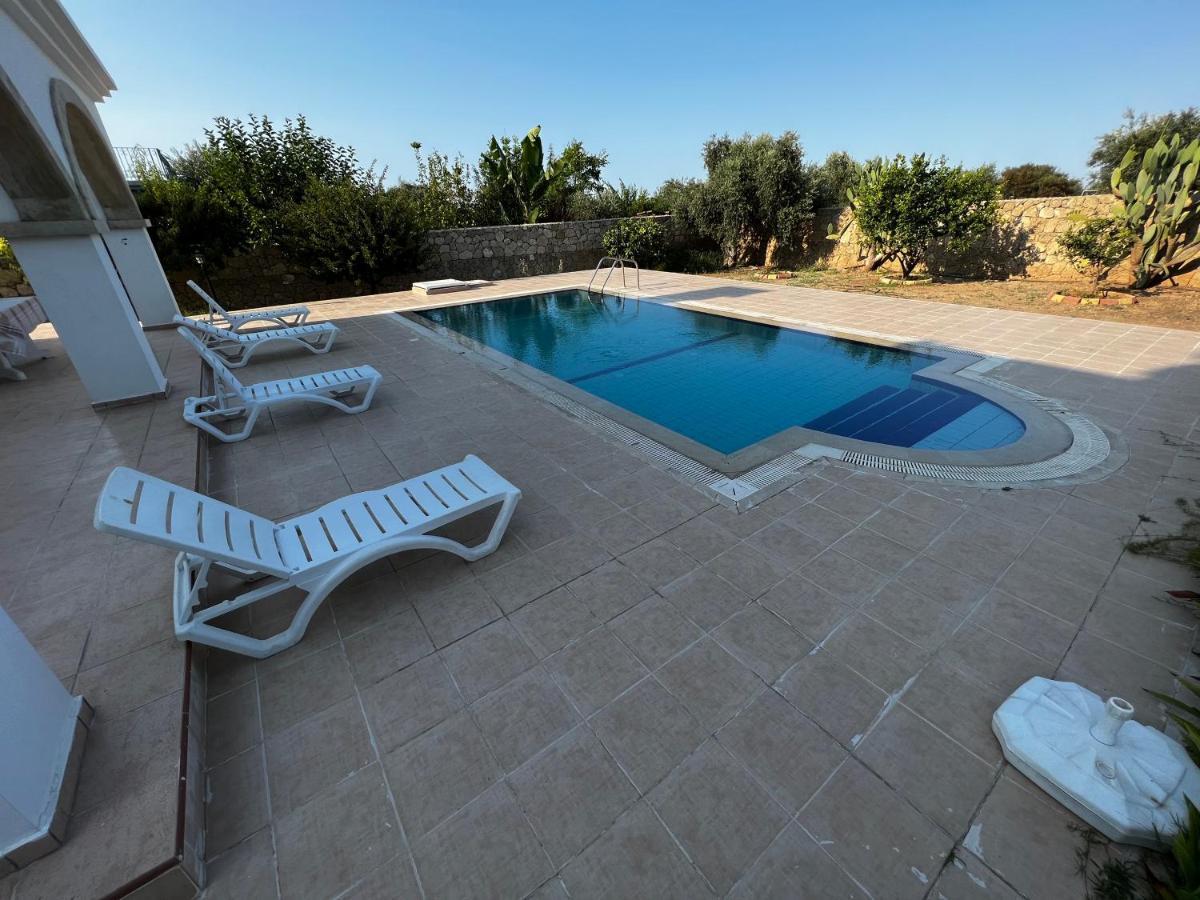 Kyrenia - Center, 3 1 Living No-16 With Private Pool * Kirenia